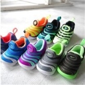 日亚补货啦！Nike 耐克毛毛虫 小童款机能运动鞋 多色可选 3553日元（约213元）