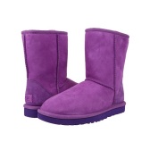 三色可选||UGG Classic Short 女士经典中筒雪地靴 $89.99（约652元）
