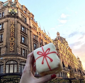 Harrods精选大牌美包美鞋美妆品热卖