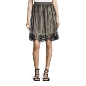 RED Valentino 浪漫甜美风 蕾丝半裙 37折！$297.75（约2172元）
