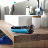 【日亚直邮】Braun 博朗3020s-B干湿两用充电式电动剃须刀 新降5095日元（约305元）