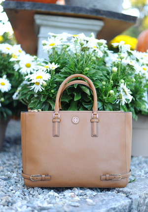 Shopbop.com精选Tory Burch名媛风包包、鞋子等促销