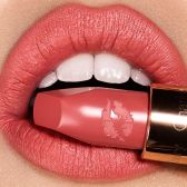 Charlotte Tilbury Hot Lips 明星唇膏 ￡23（约197元）