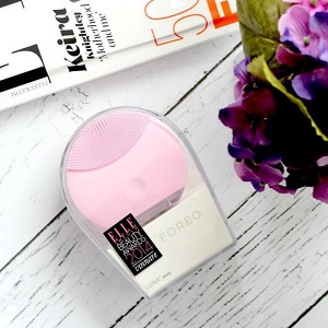 FOREO Luna mini 一代粉色医用硅胶洁面仪