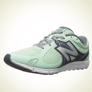 Amazon.com：new balance 630V5 女款轻量跑鞋