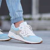 New Balance 新百伦 MRT580 女款波点复古跑鞋 $47.99（约349元）