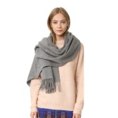 人人都爱抢的 Acne Studios Canada 灰色/黑色围巾 $180（约1311元）