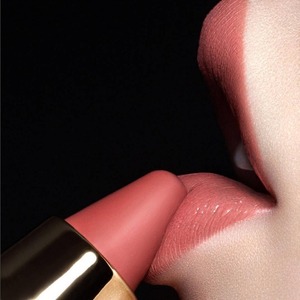 Hourglass新款Girl Lip Stylo丝绒唇膏笔热卖