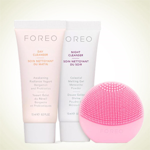 SkinStore：FOREO 假日洁面套装超值热卖（价值$60)