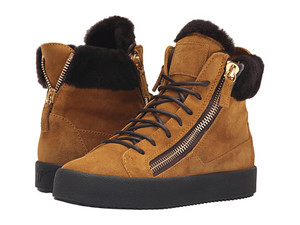 Giuseppe Zanotti 女士焦糖色麂皮毛绒短靴