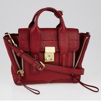 DKNY 长款飞行员夹克 $352（约2550元）