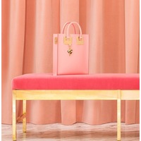 低至3折 + 免税，粉色新款盒子$659拿下！ Farfetch精选Sophie Hulme美包、配饰热卖