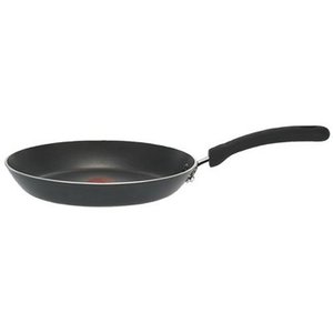 T-fal E93802 8 英寸平底不粘锅