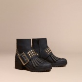 Neiman Marcus：Burberry 经典格纹美鞋 满额赠礼卡高达$1500！