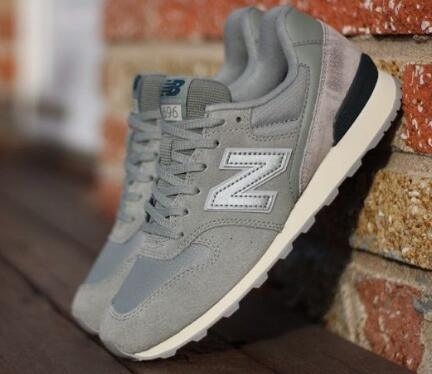 NewBalance WL696 女士复古跑鞋