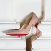 Saks Fifth Avenue：Christian Louboutin 红底鞋 热卖！