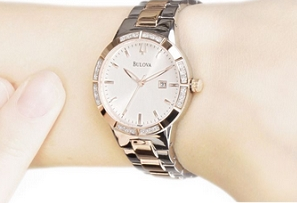 BULOVA 宝路华 DIAMONDS 98R169 女士时装腕表