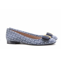 $175(原价$250) Tory Burch Gemini 淡蓝色印花蝴蝶结平底鞋