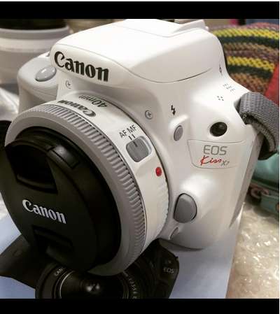 Canon佳能EOS Kiss X7单反带双镜头套装（支持中文/18-55mm/40mm STM） 
