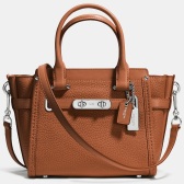 COACH 小号鹅卵石牛皮 Swagger 手提斜跨包 $245（约1775元）