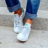 补货！码全！Adidas “Stan Smith” 绿尾小白鞋 $60（约435元）