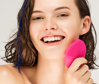 Lookfantastic必败好物！FOREO LUNA露娜迷你洁面刷mini   樱桃红
