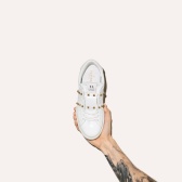 Luisaviaroma：Valentino 拼色铆钉小白鞋 码全 上新！
