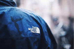 Neiman Marcus精选The North Face北脸外套和上衣促销