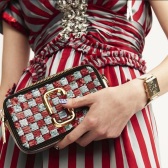 Shopbop 大促来袭，除了 Marc Jacobs 家的相机包，我们还能收哪些品牌呢？