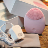 超高10.5%！7.6折！FOREO LUNA 硅胶洁面仪 适合敏感普通肤质 $128.44（约886元）