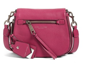 MARC JACOBS 小号马鞍包（玫粉）