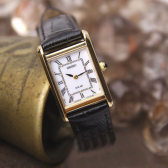 迷你小方盘！Seiko精工 太阳能小清新女表SUP250  $94.99（约688元）