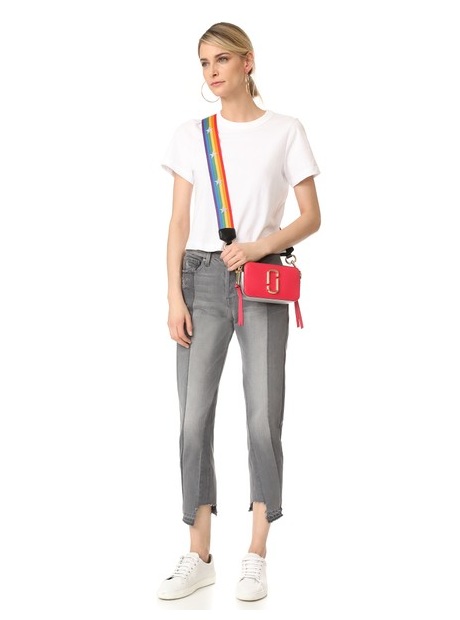 经典 Marc Jacobs Snapshot 相机包 5（约2137元）