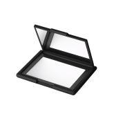 NARS 裸光蜜粉饼 $37（约268元）