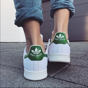 阿迪达斯adidas Stan Smith 三叶草男/女式休闲鞋热卖