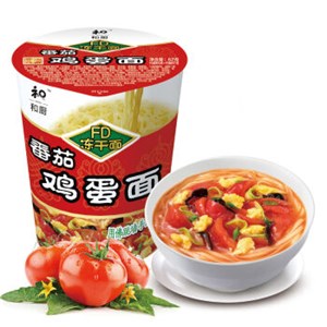 【京东超市】和厨 方便面番茄鸡蛋面FD冻干非油炸面饼番茄鸡蛋浇头 62g杯装 3.95元