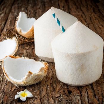 苏宁易购 泰国椰青约700g*4个35元 已降34元，限移动端