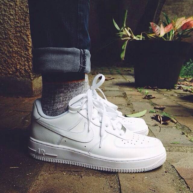 精致典雅！Nike Air Force 1 '07 耐克官网749元有售