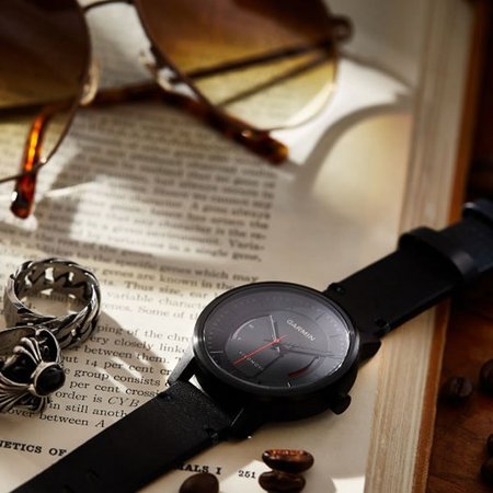 佳明（GARMIN） vivomove 智能手表 标准版 支持睡眠/活动监测，50米防水 ￥370