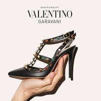 低至4折 铆钉鞋码全热卖 Valentino 美鞋美包专场 孤码上新