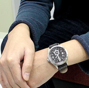 汉米尔顿（Hamilton） Khaki Aviation QNE 卡其航空系列 H76655133 男款机械腕表 防水50m ￥2638