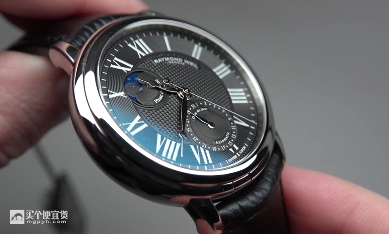 raymond-weil-maestro-moonphase-2839-stc-00209-angle.jpg