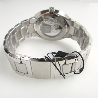 RADO 雷达 D-Star 帝星系列 100米防水男士机械腕表 R15329103 479美元约￥3128（京东10688元） 买手党-买手聚集的地方