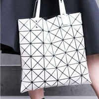 低至5折+额外8折 托特包$373起 Bao Bao Issey Miyake 美包大促