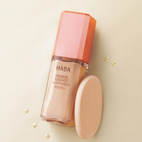 HABA 矿物粉底液 30ml 4350日元，约254元