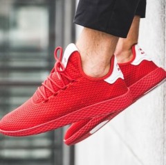全线折扣！Adidas Originals 和 菲董PHARRELL WILLIAMS 合作款 Tennis Hu 运动鞋