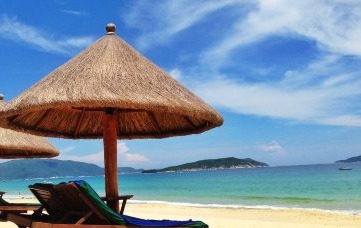 自由行： 全国多地-三亚5天4晚（机票+三亚热门湾区酒店任选） 1507元起/人