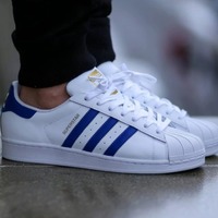 $39.99 adidas Superstar 经典贝壳头男鞋 蓝色款超值特卖