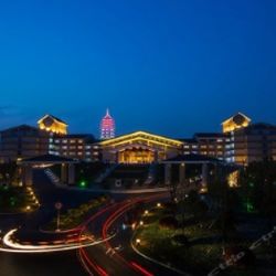 杭州宝盛水博园大酒店1晚（含早）+2大1小晚餐+丰富亲子体验活动 898元/间
