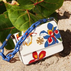 Tory Burch 官网：全新 Kira 系列单肩包